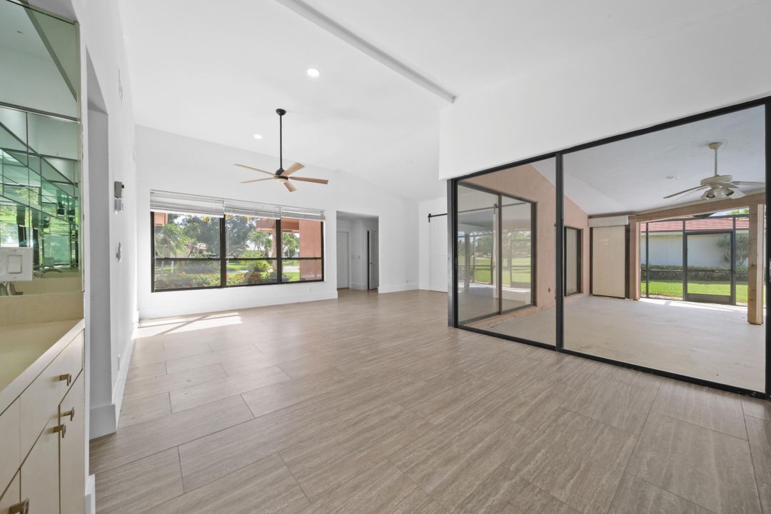 出租: $3,600 (3 贝兹, 2 浴室, 1734 平方英尺)