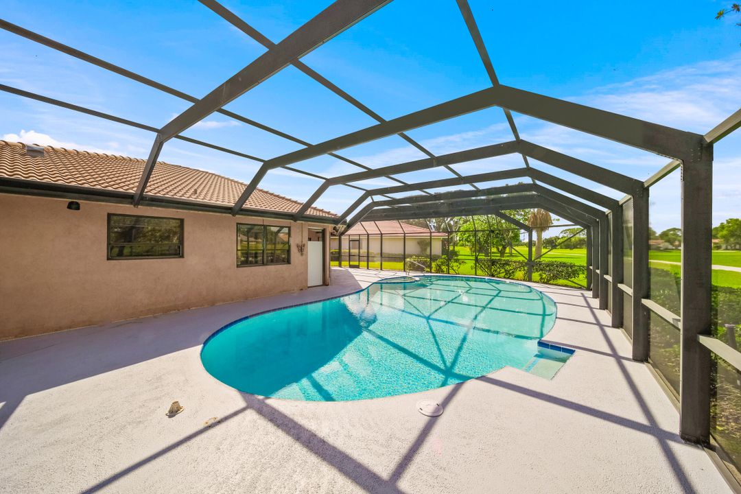 出租: $3,600 (3 贝兹, 2 浴室, 1734 平方英尺)