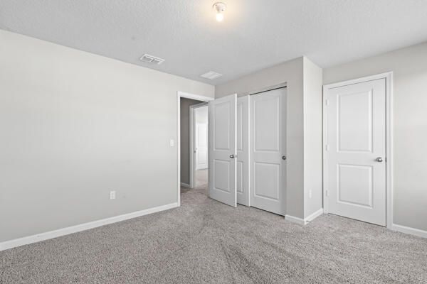 В аренду: $3,000 (3 спален, 2 ванн, 1804 Квадратных фут)