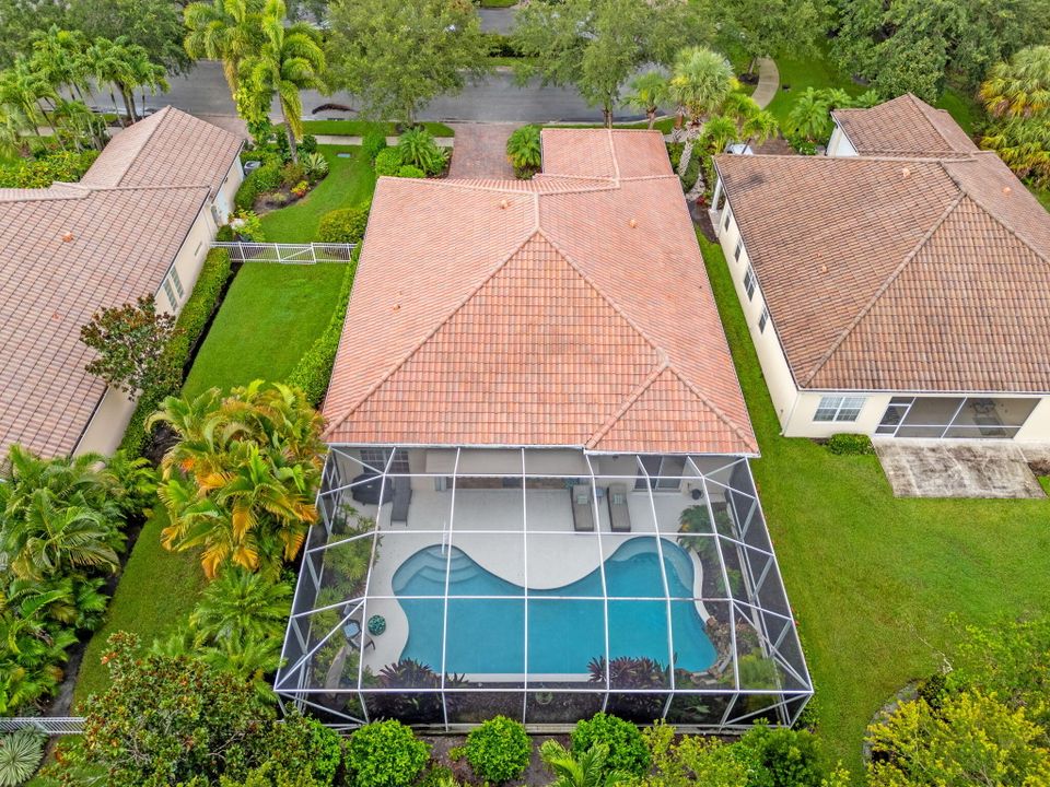 For Sale: $855,000 (4 beds, 3 baths, 2493 Square Feet)