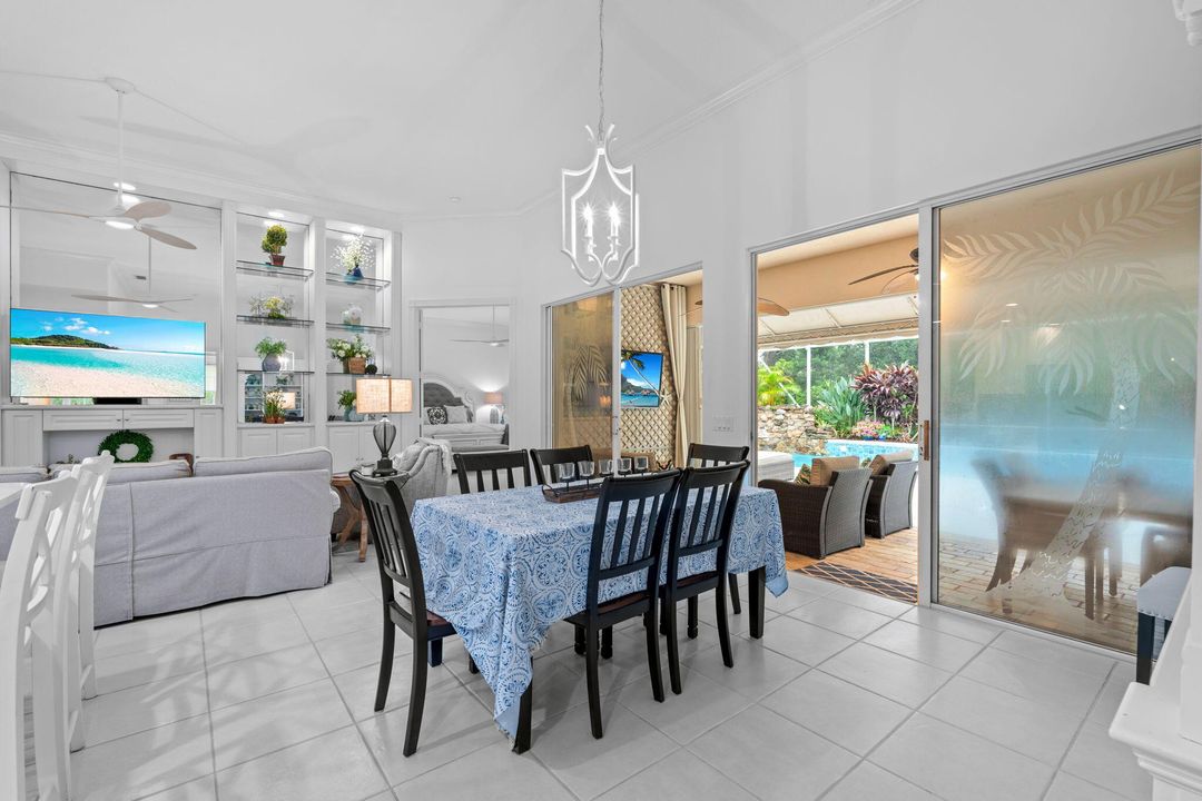 For Sale: $855,000 (4 beds, 3 baths, 2493 Square Feet)