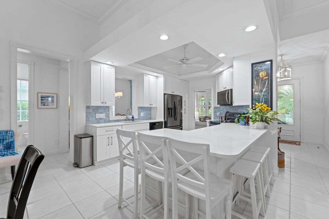 For Sale: $855,000 (4 beds, 3 baths, 2493 Square Feet)