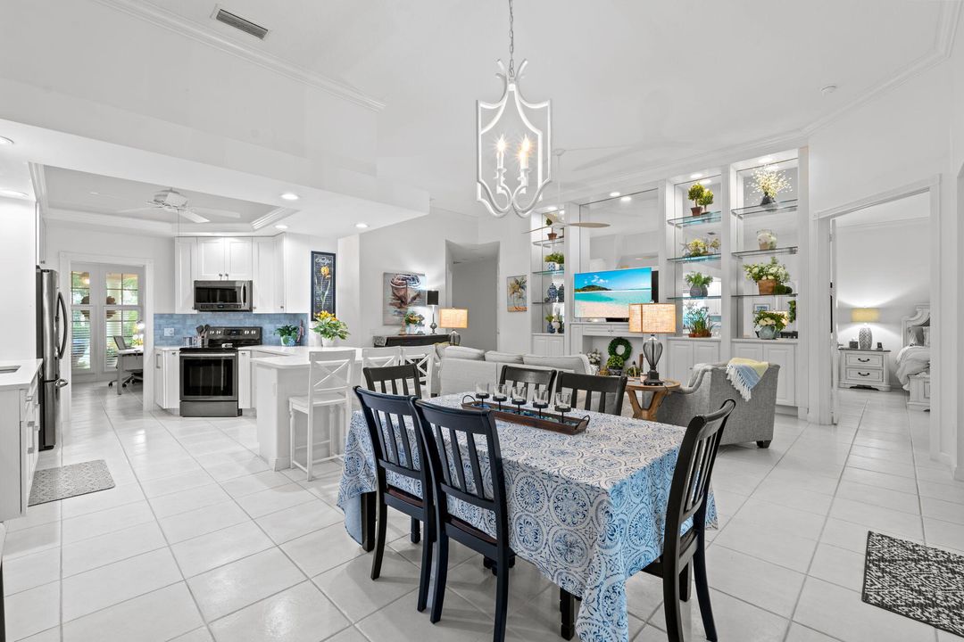 For Sale: $855,000 (4 beds, 3 baths, 2493 Square Feet)