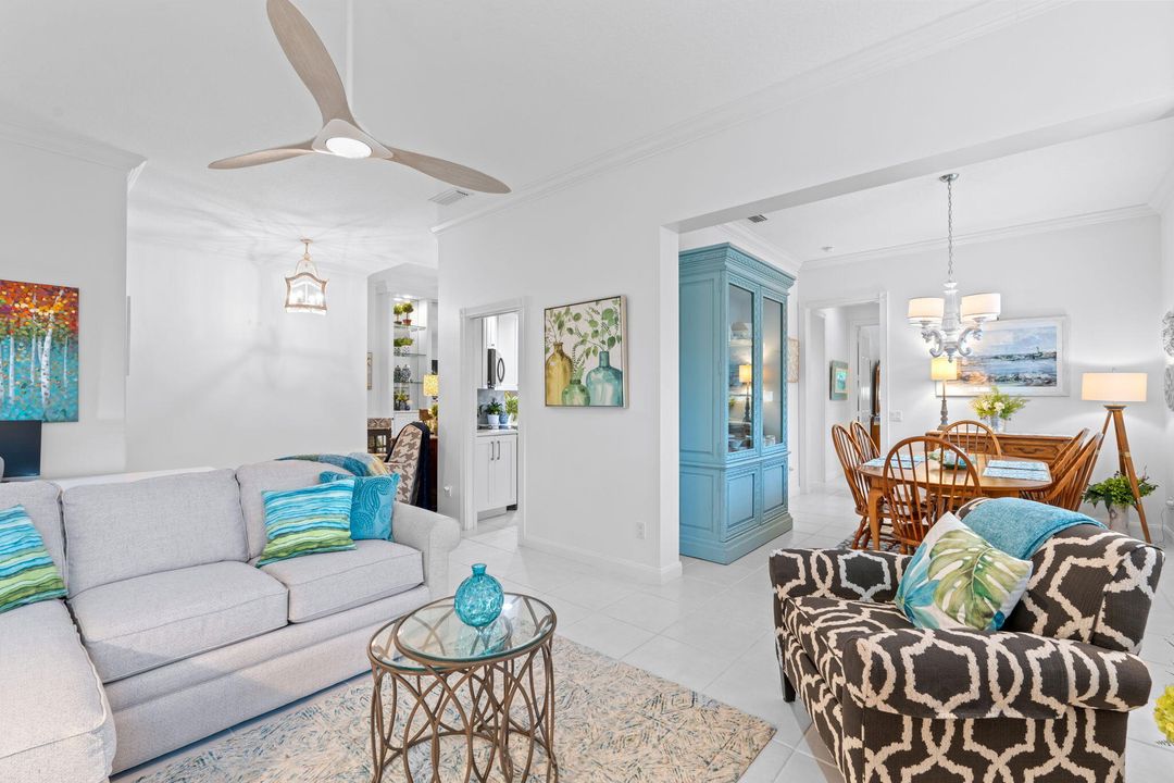 For Sale: $855,000 (4 beds, 3 baths, 2493 Square Feet)