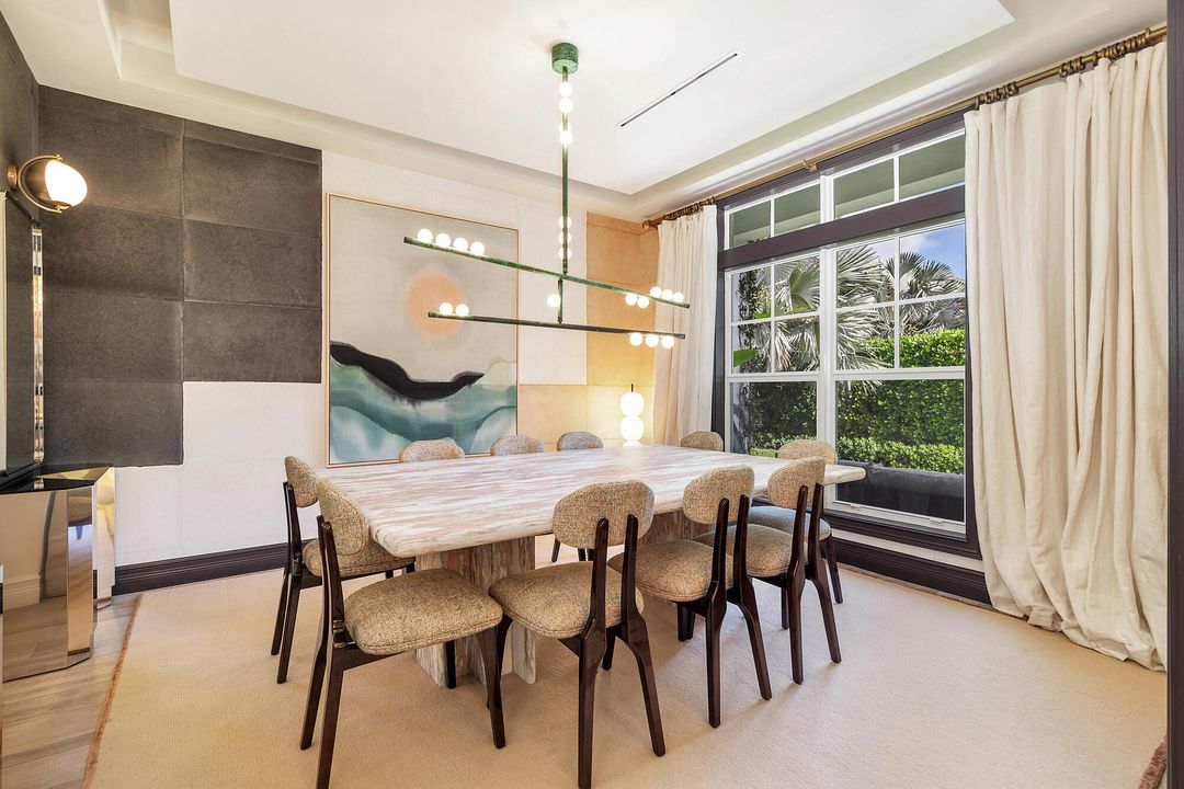 For Sale: $6,695,000 (5 beds, 4 baths, 3990 Square Feet)