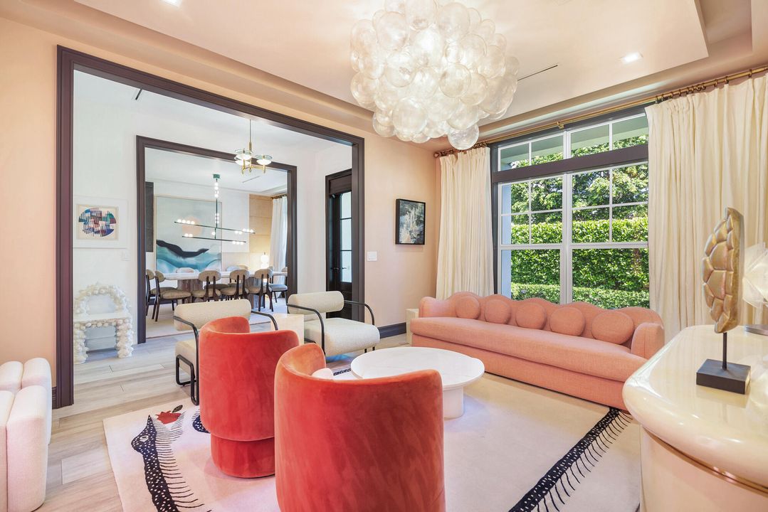 For Sale: $6,695,000 (5 beds, 4 baths, 3990 Square Feet)