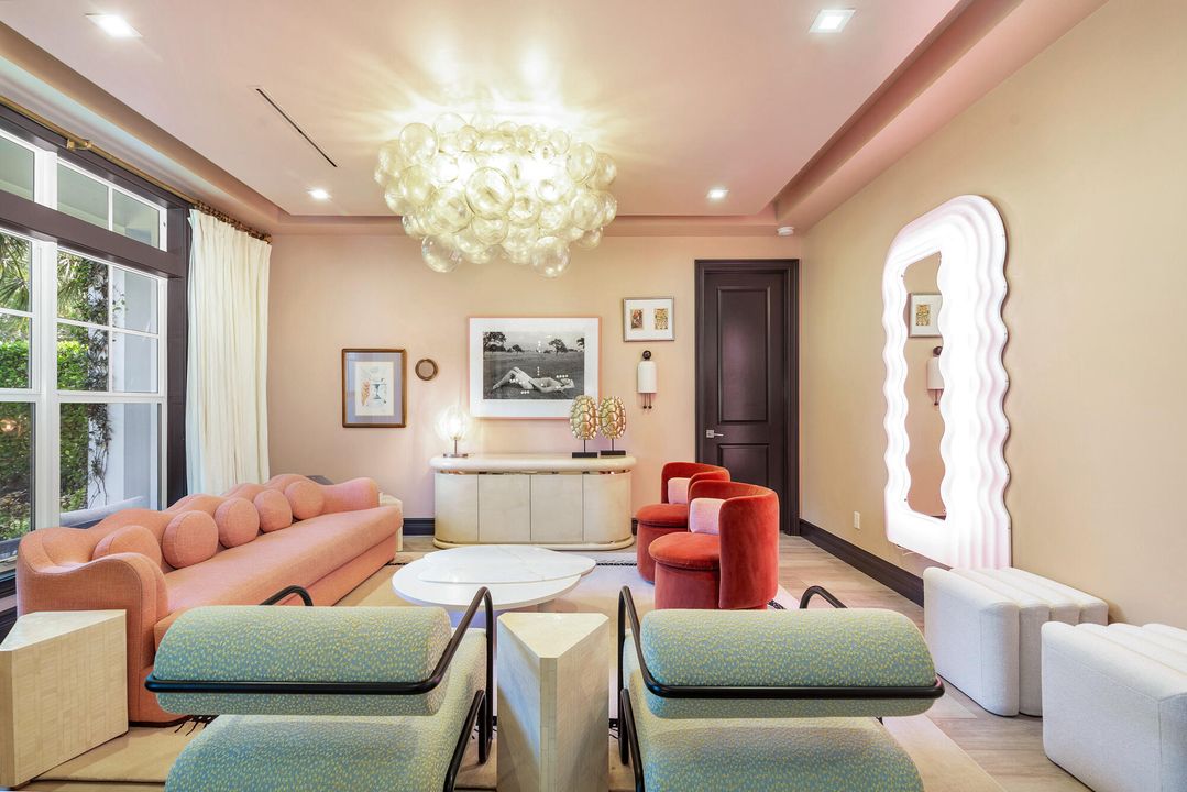 For Sale: $6,695,000 (5 beds, 4 baths, 3990 Square Feet)