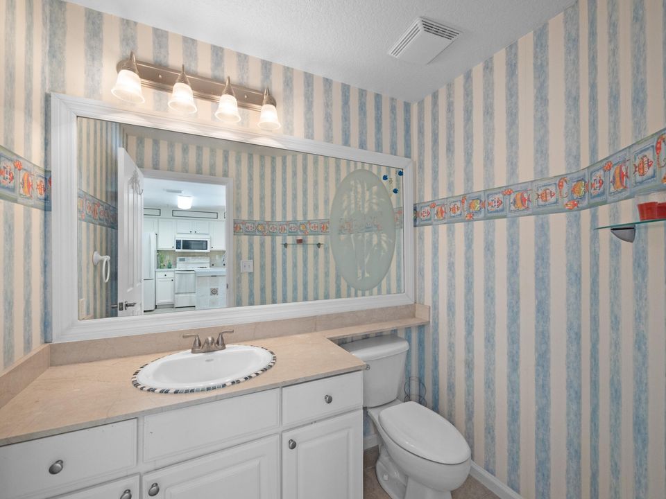 En Venta: $384,900 (2 camas, 2 baños, 1344 Pies cuadrados)