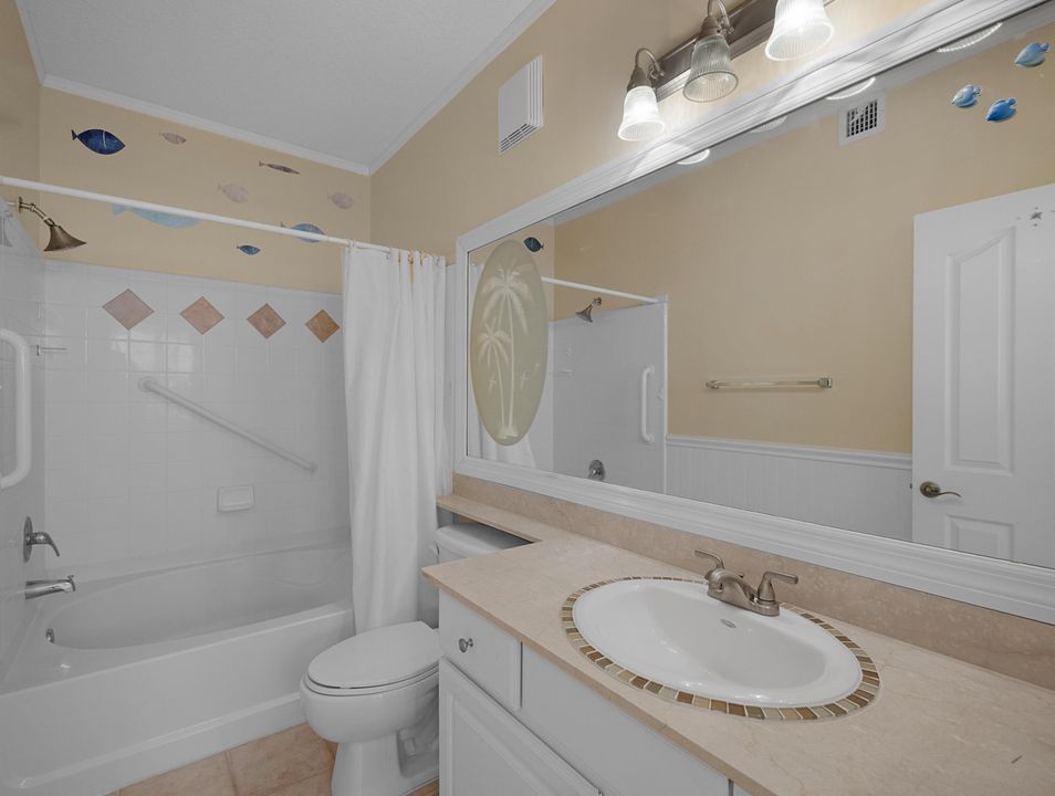 En Venta: $384,900 (2 camas, 2 baños, 1344 Pies cuadrados)