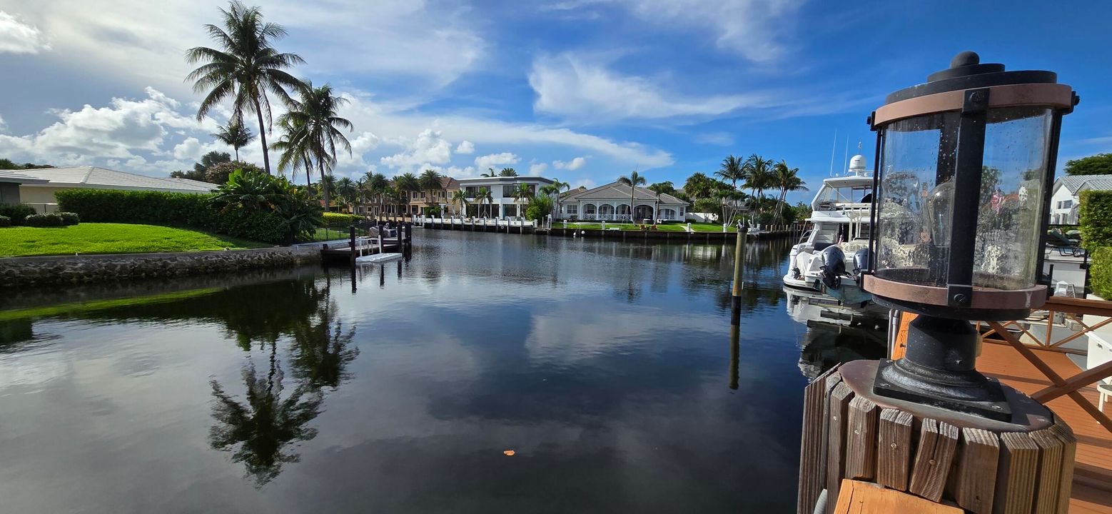 Active With Contract: $7,900 (3 beds, 2 baths, 2819 Square Feet)