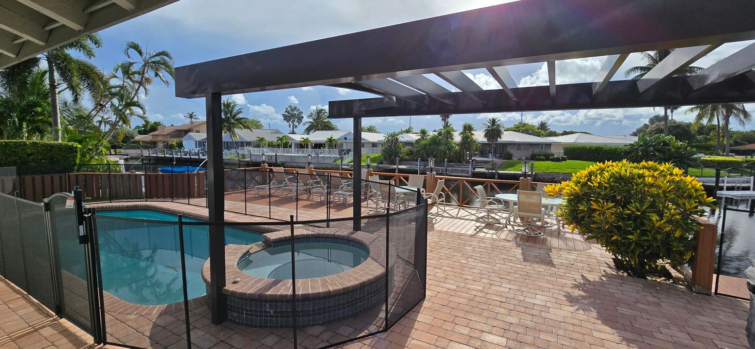 Active With Contract: $7,900 (3 beds, 2 baths, 2819 Square Feet)