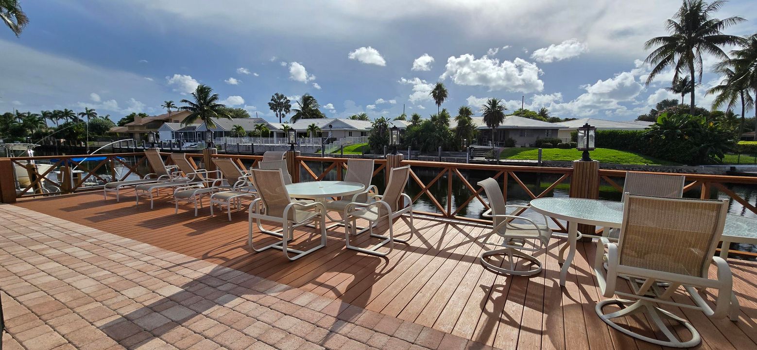 Active With Contract: $7,900 (3 beds, 2 baths, 2819 Square Feet)