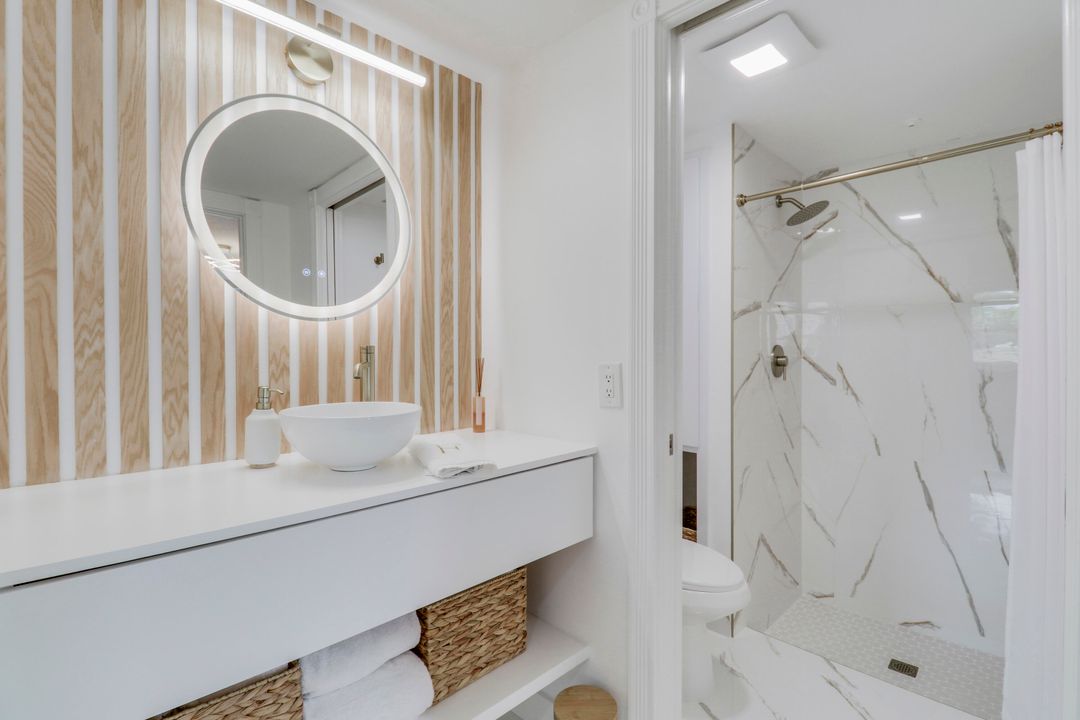 合同活跃: $338,500 (3 贝兹, 2 浴室, 1386 平方英尺)