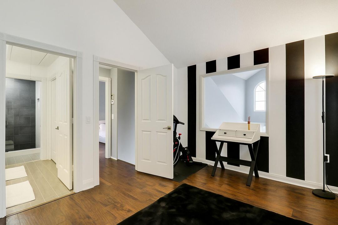 合同活跃: $338,500 (3 贝兹, 2 浴室, 1386 平方英尺)