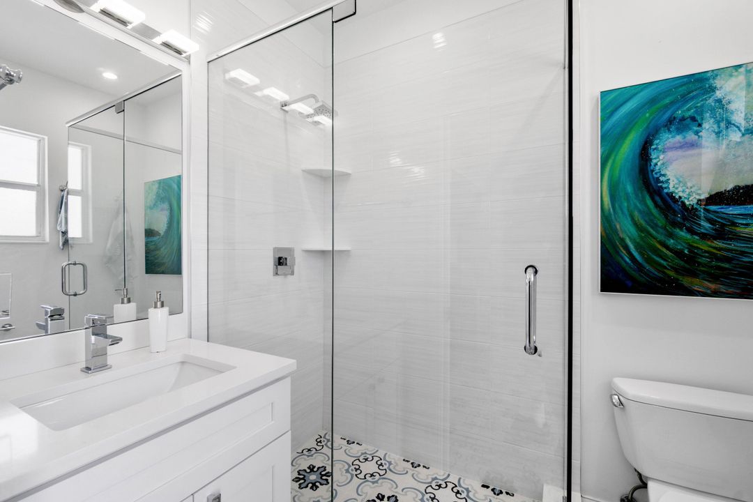 待售: $2,500,000 (5 贝兹, 5 浴室, 4482 平方英尺)