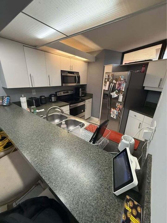 На продажу: $315,000 (2 спален, 2 ванн, 1218 Квадратных фут)