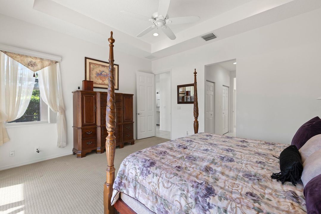 For Sale: $580,000 (3 beds, 2 baths, 2515 Square Feet)