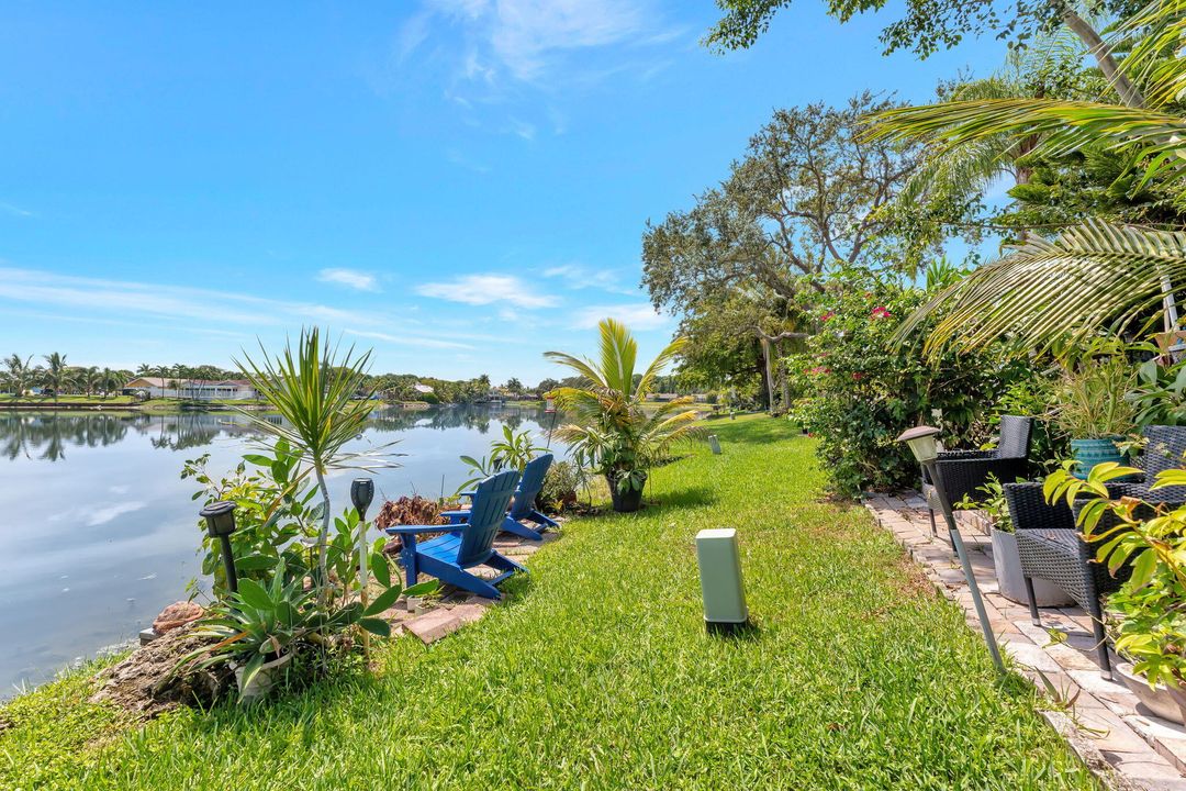 На продажу: $287,500 (2 спален, 1 ванн, 1224 Квадратных фут)