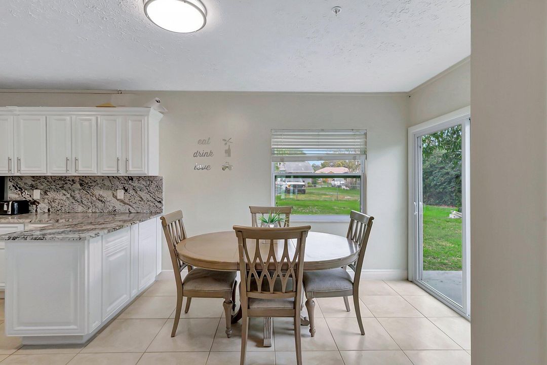 Activo con contrato: $349,900 (3 camas, 2 baños, 1580 Pies cuadrados)