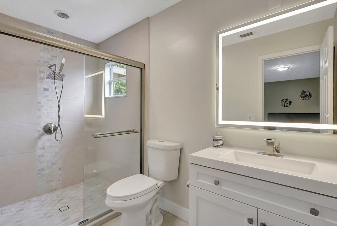 Activo con contrato: $349,900 (3 camas, 2 baños, 1580 Pies cuadrados)