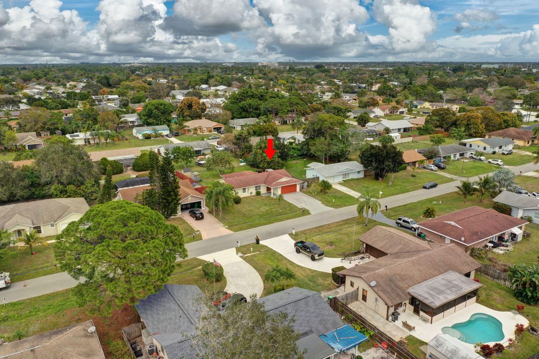 Activo con contrato: $349,900 (3 camas, 2 baños, 1580 Pies cuadrados)