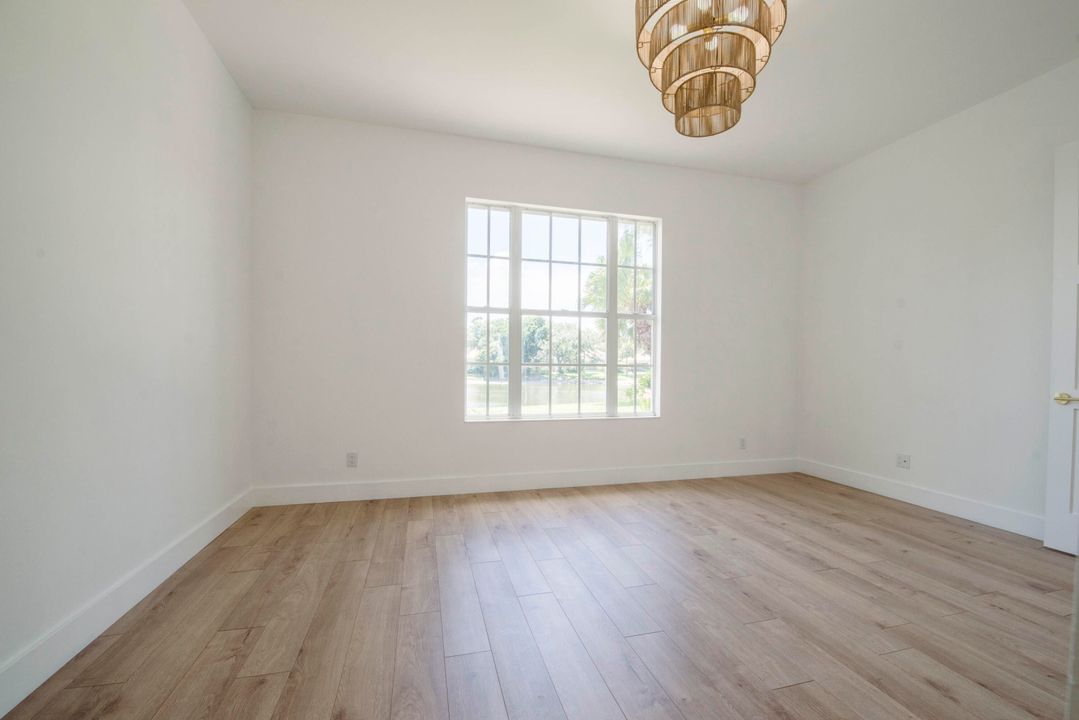 For Sale: $1,074,980 (3 beds, 2 baths, 1826 Square Feet)