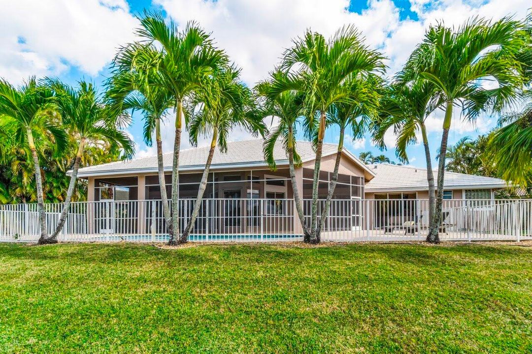 Active With Contract: $13,000 (4 beds, 3 baths, 2792 Square Feet)