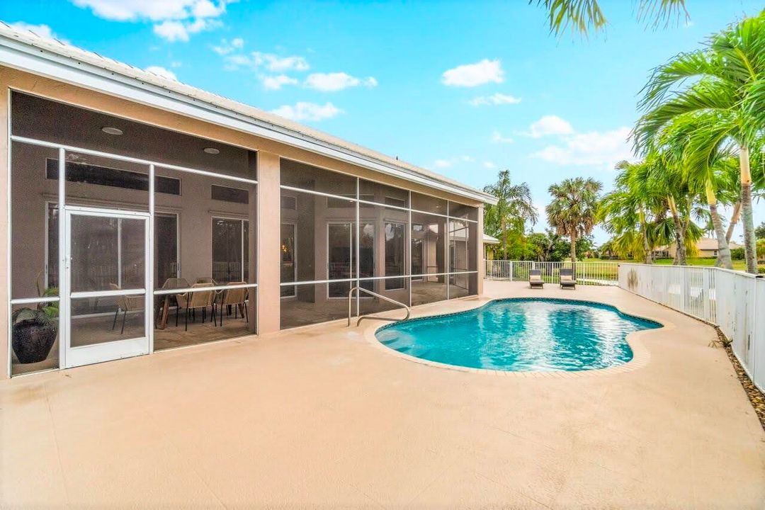 Active With Contract: $13,000 (4 beds, 3 baths, 2792 Square Feet)