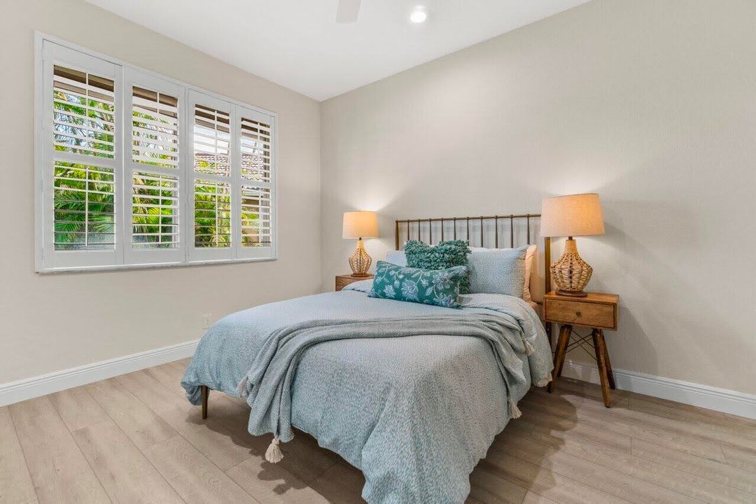 Active With Contract: $13,000 (4 beds, 3 baths, 2792 Square Feet)