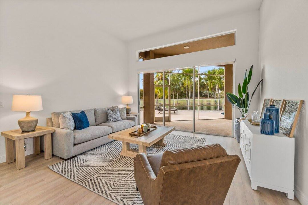 Active With Contract: $13,000 (4 beds, 3 baths, 2792 Square Feet)