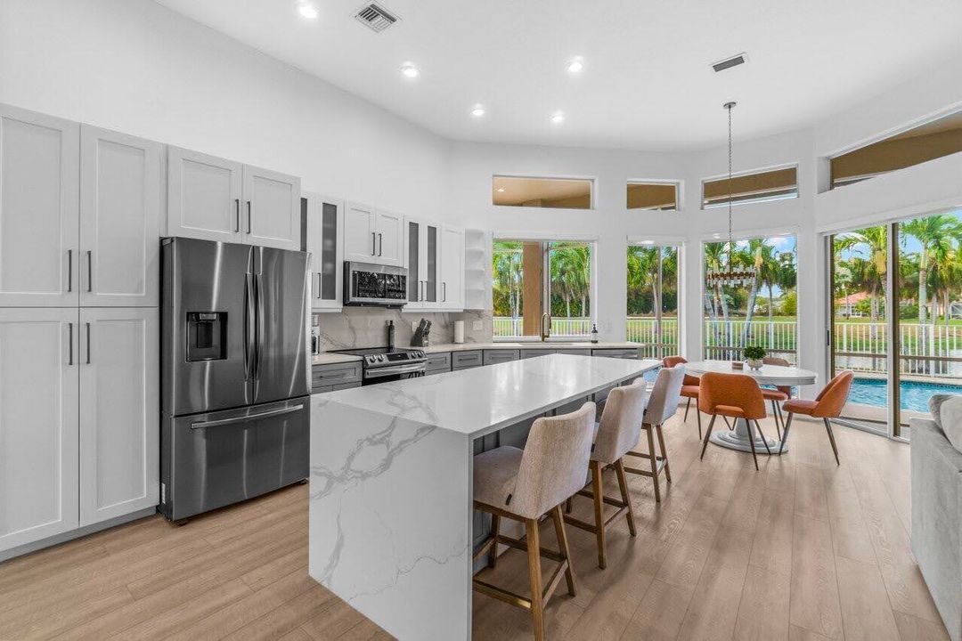 Active With Contract: $13,000 (4 beds, 3 baths, 2792 Square Feet)