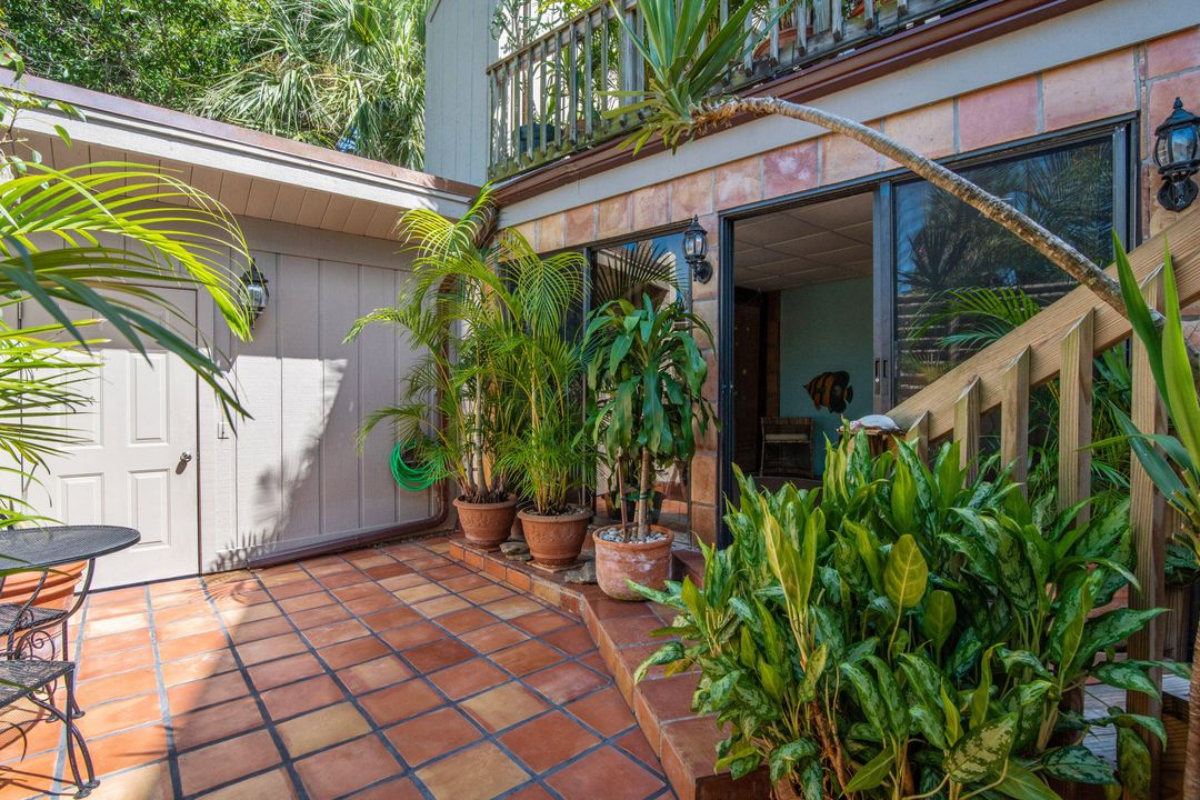 待售: $325,000 (1 贝兹, 1 浴室, 1160 平方英尺)