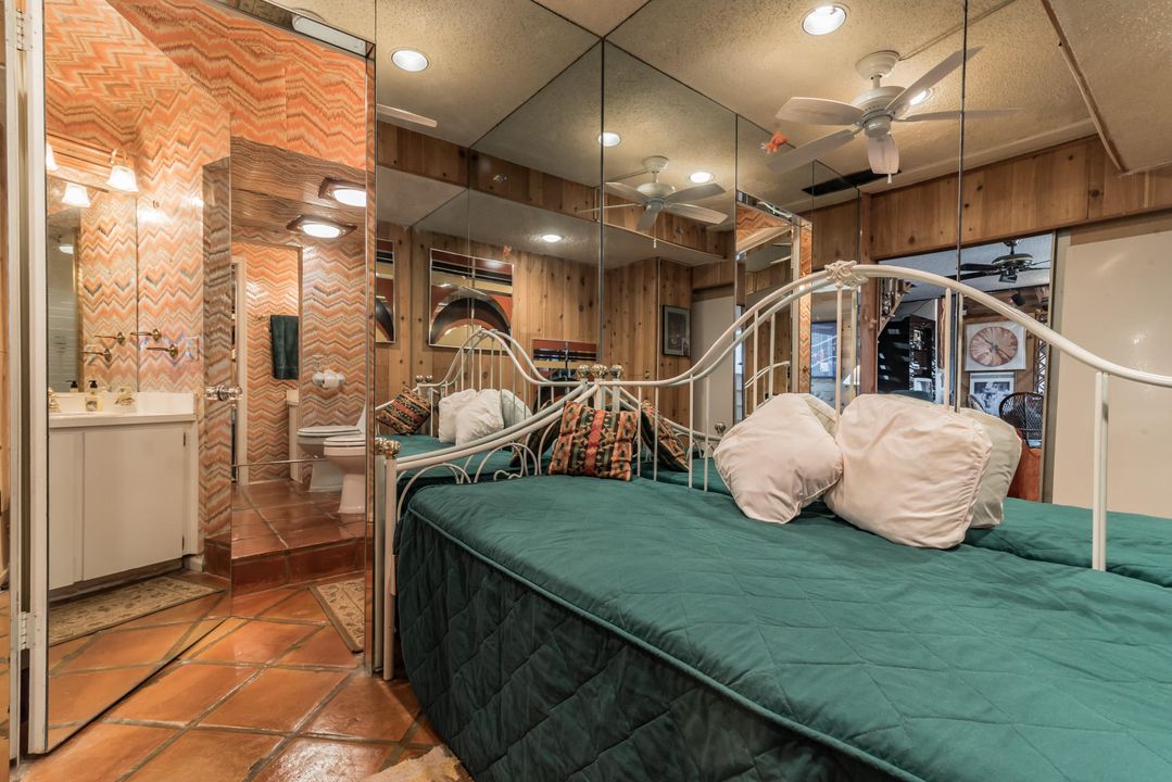 待售: $325,000 (1 贝兹, 1 浴室, 1160 平方英尺)