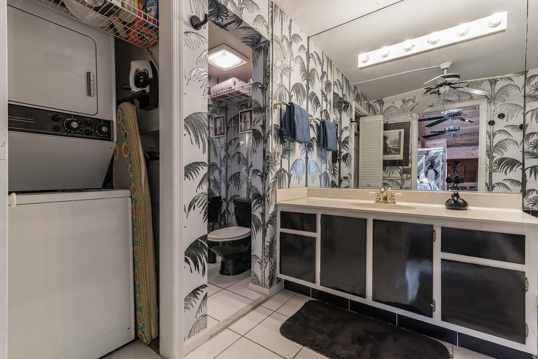 待售: $325,000 (1 贝兹, 1 浴室, 1160 平方英尺)