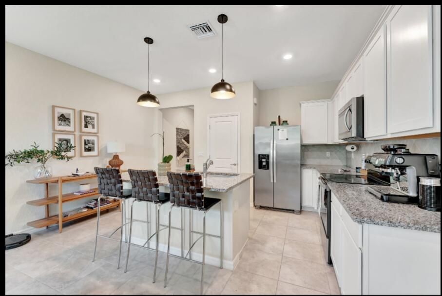 待售: $460,000 (3 贝兹, 2 浴室, 1516 平方英尺)