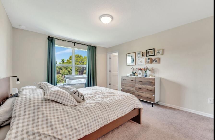 待售: $460,000 (3 贝兹, 2 浴室, 1516 平方英尺)