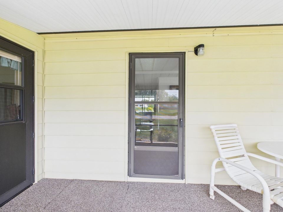 待售: $199,000 (2 贝兹, 2 浴室, 1476 平方英尺)