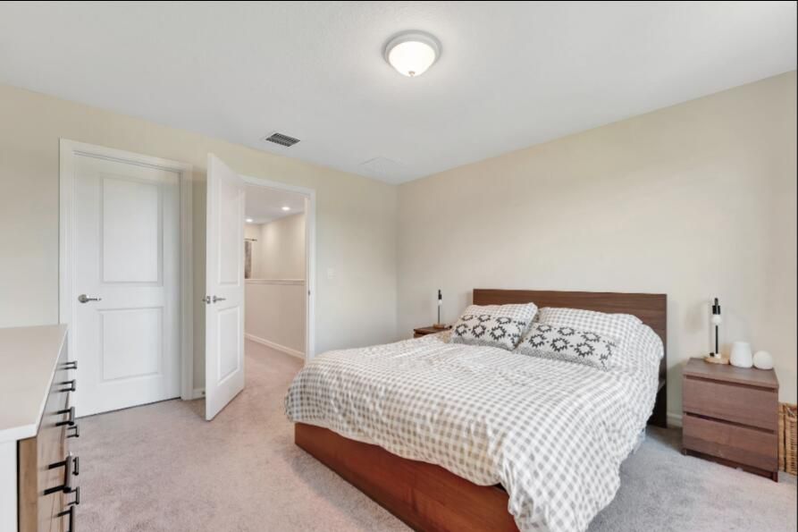 待售: $460,000 (3 贝兹, 2 浴室, 1516 平方英尺)