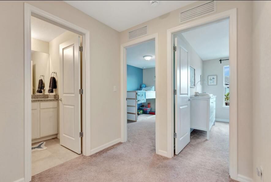 待售: $460,000 (3 贝兹, 2 浴室, 1516 平方英尺)