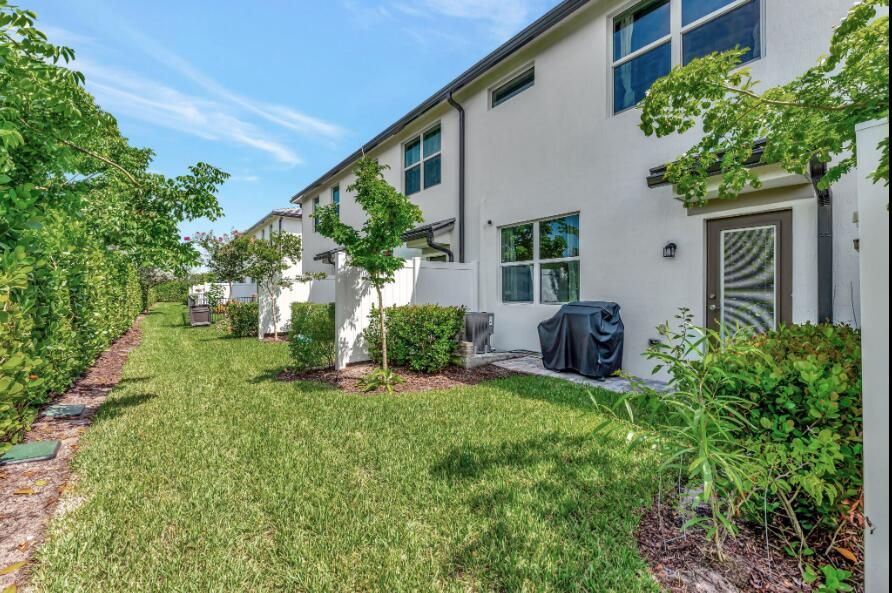 待售: $460,000 (3 贝兹, 2 浴室, 1516 平方英尺)