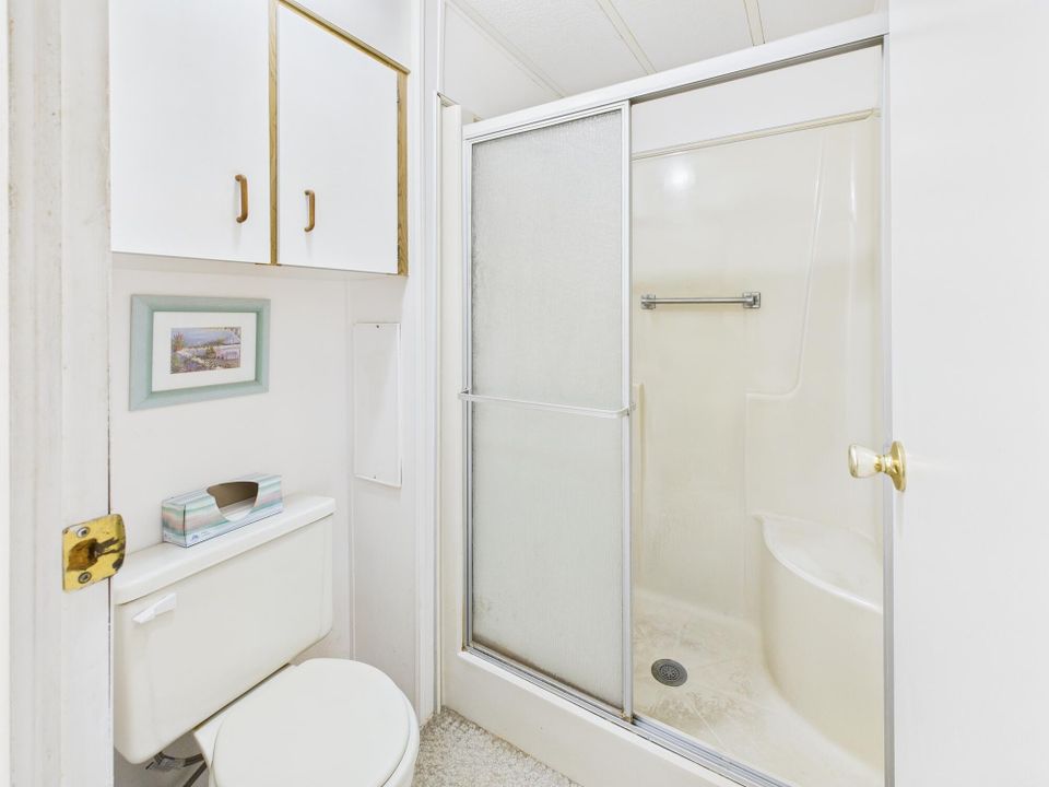 待售: $199,000 (2 贝兹, 2 浴室, 1476 平方英尺)