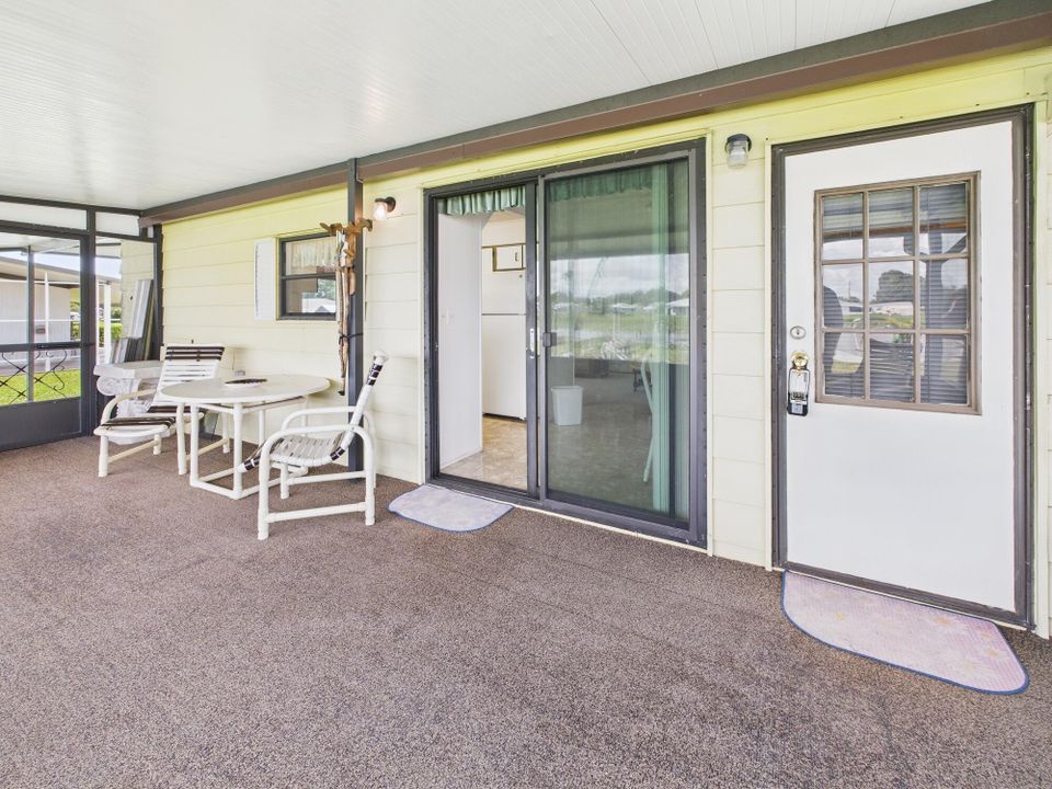 待售: $199,000 (2 贝兹, 2 浴室, 1476 平方英尺)