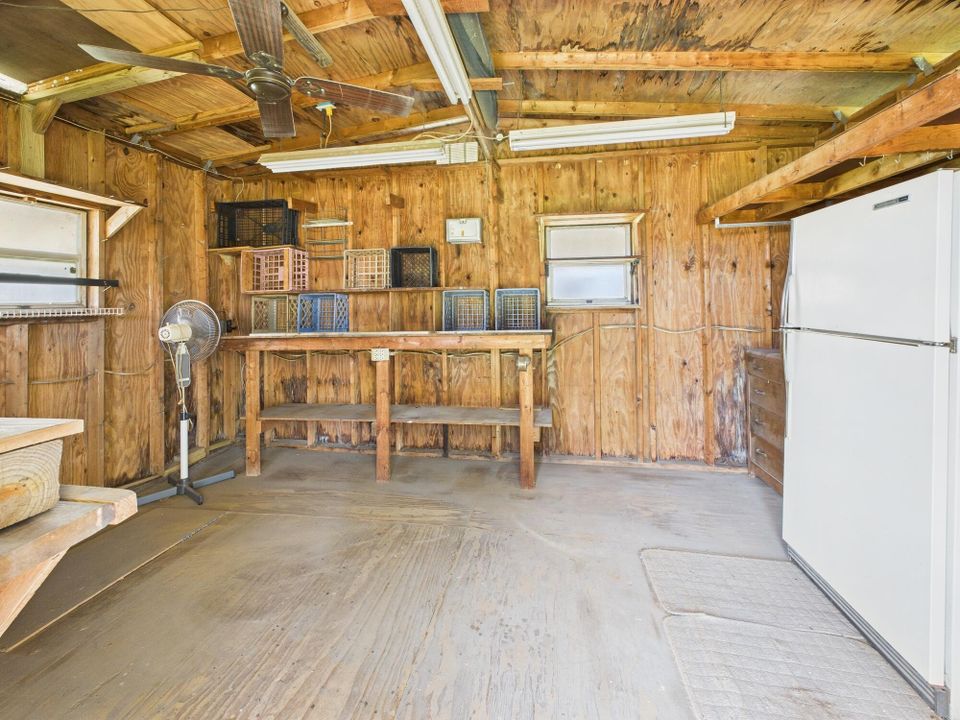 待售: $199,000 (2 贝兹, 2 浴室, 1476 平方英尺)