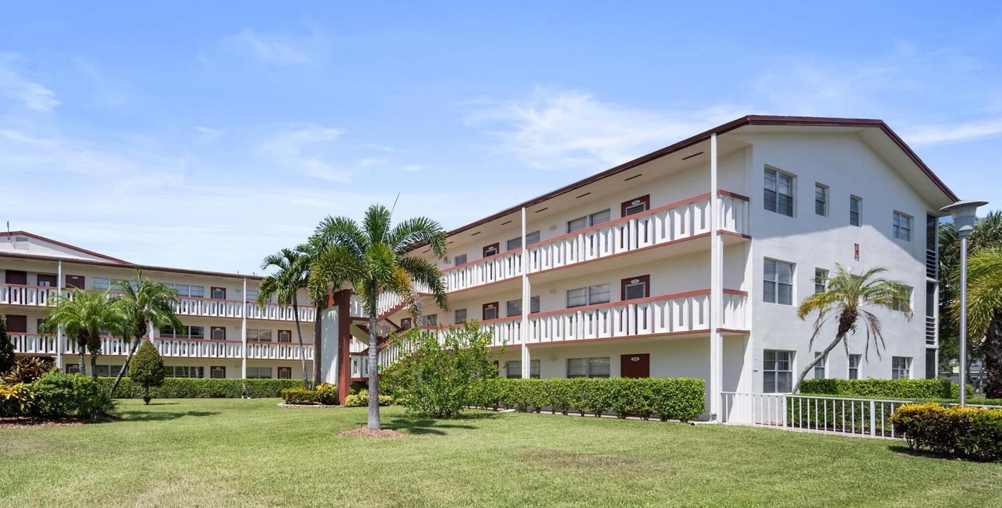 Recently Sold: $134,900 (2 beds, 1 baths, 840 Square Feet)