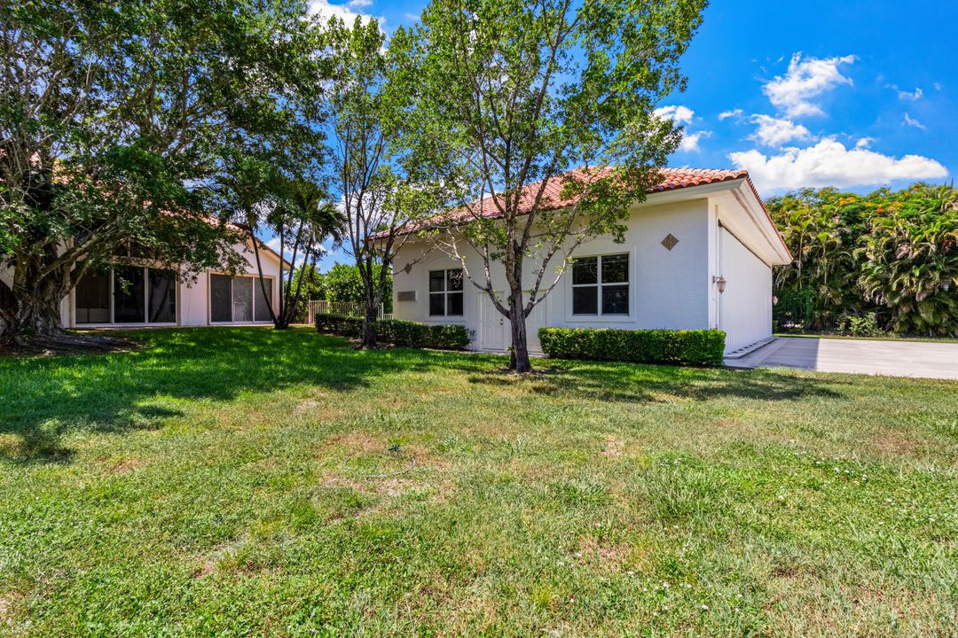 Под контрактом: $13,000 (5 спален, 5 ванн, 3522 Квадратных фут)