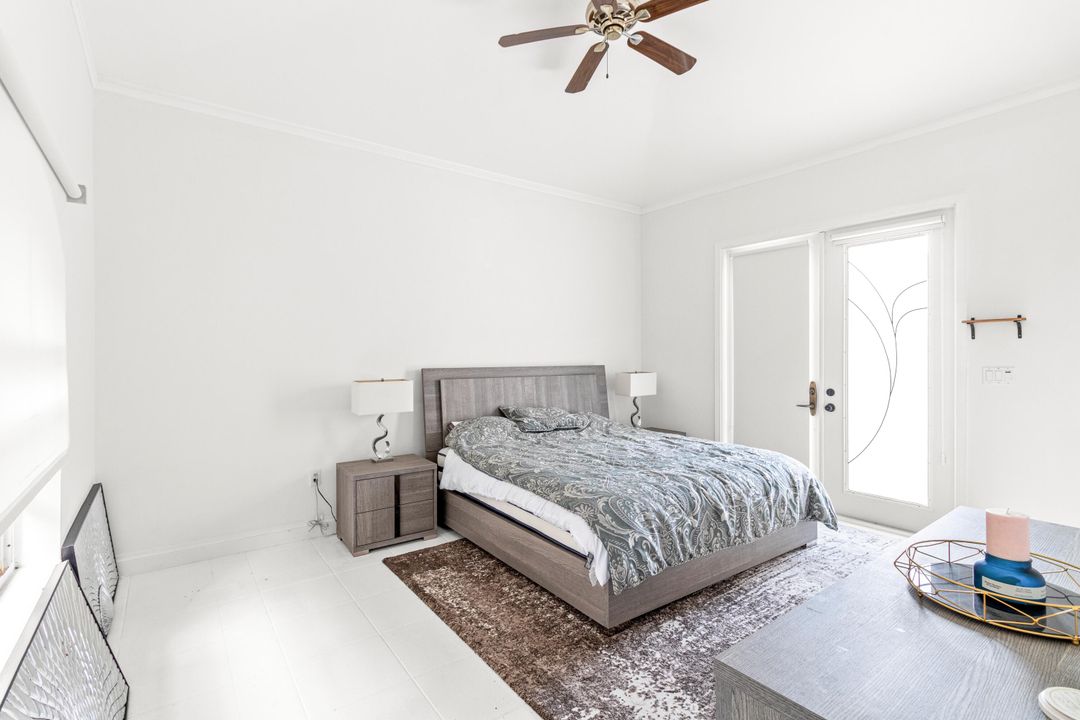 Под контрактом: $13,000 (5 спален, 5 ванн, 3522 Квадратных фут)