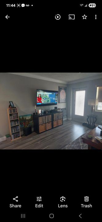 For Sale: $69,000 (1 beds, 1 baths, 570 Square Feet)