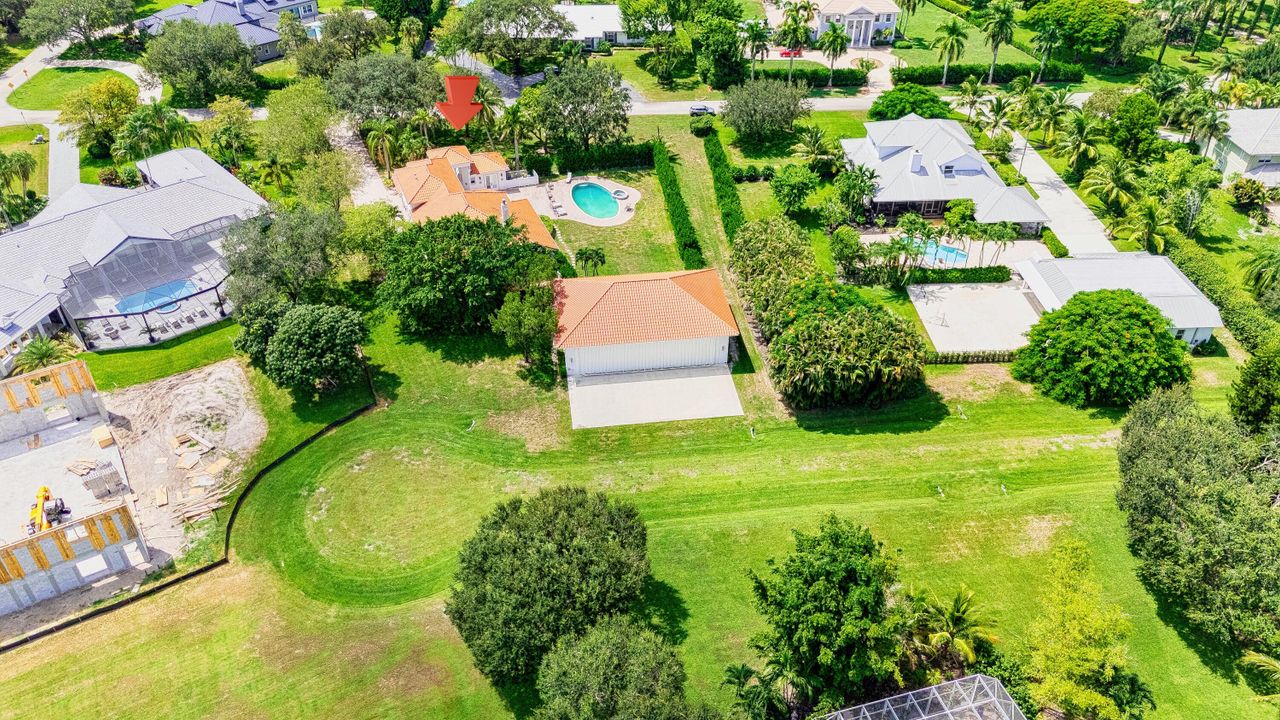 Под контрактом: $13,000 (5 спален, 5 ванн, 3522 Квадратных фут)