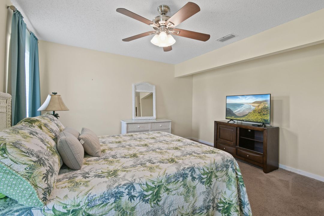 For Sale: $179,900 (2 beds, 2 baths, 1396 Square Feet)