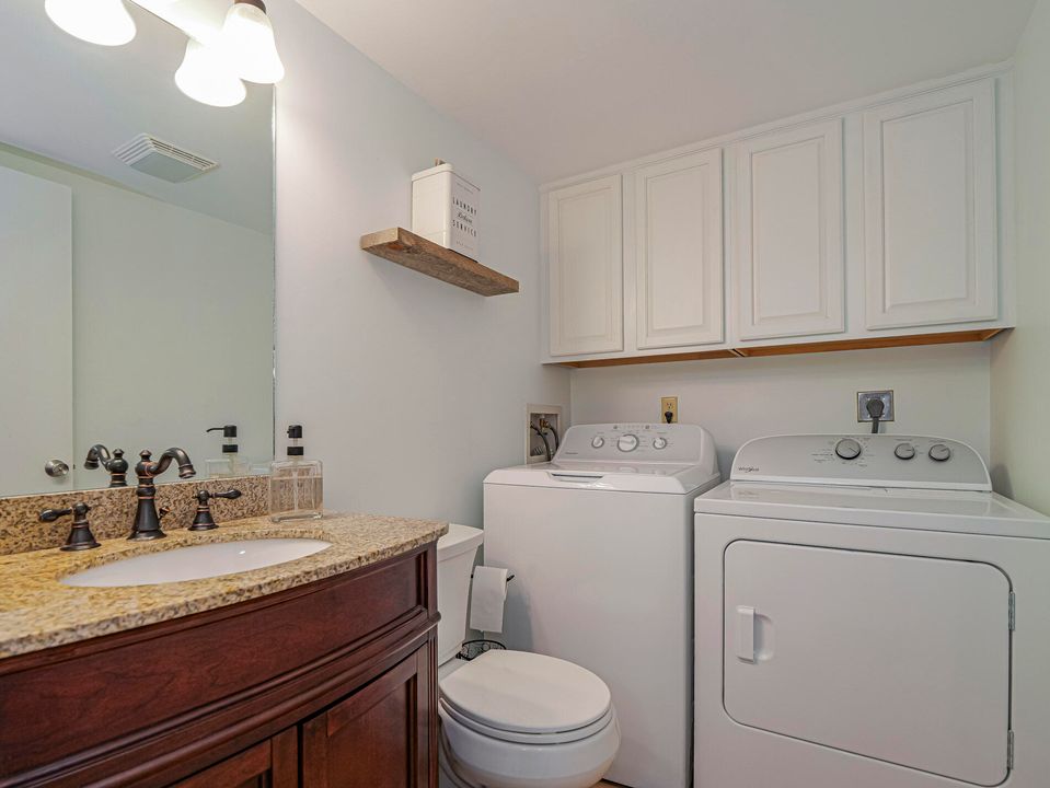 Activo con contrato: $189,000 (2 camas, 2 baños, 1170 Pies cuadrados)